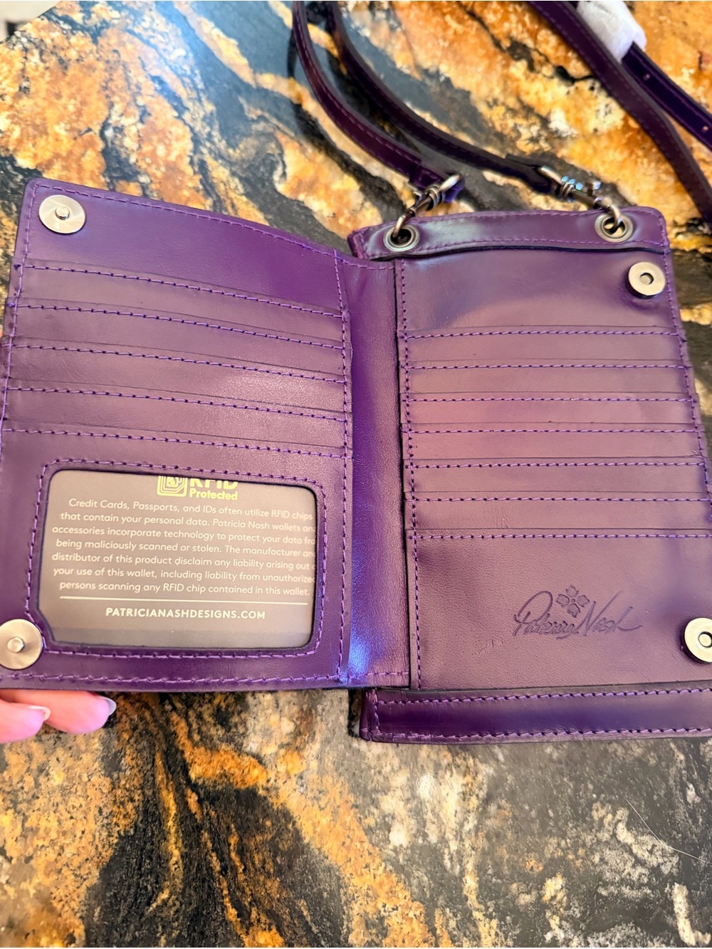 Patricia Nash Leather Daphne Phone Crossbody Acai NWT - Picture 6 of 13